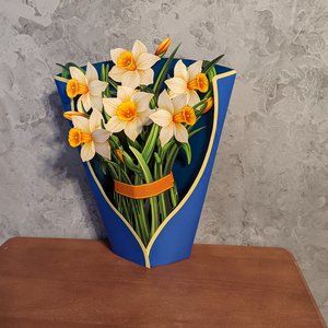 Life Size Daffodils Flower Bouquet Pop Up card